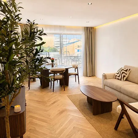 公寓 Modern 2-bedroom - Walk To & Old Town 昂蒂布