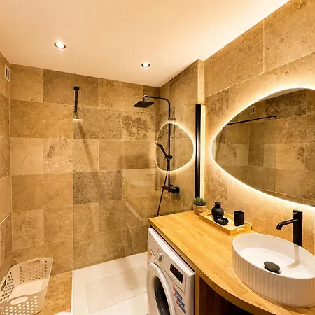 Lejlighed Modern 2-bedroom - Walk To & Old Town Antibes